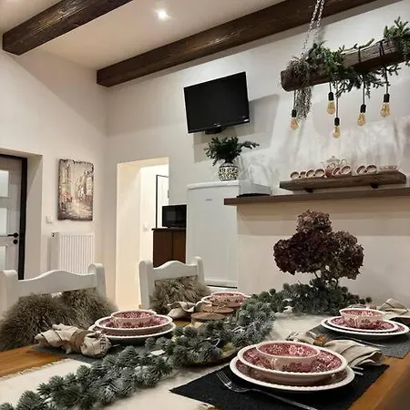 V Roznave Apartamento *