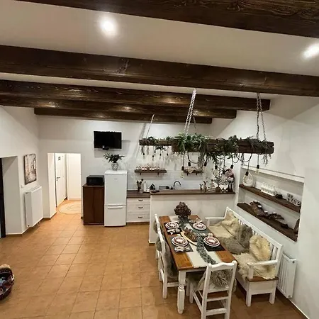 V Roznave Apartamento *