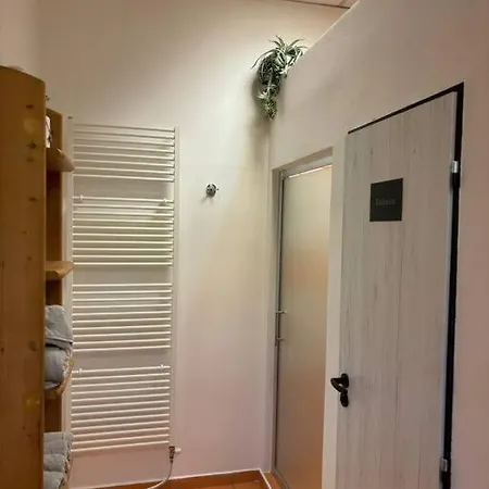 Apartamento V Roznave Brzotín